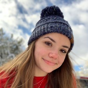 Meet your Posher, Caroline